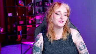Asheluck chat girl porn 04-28-2026
