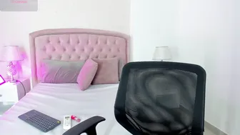 Kendall__fox free cam show (04-28-2026)