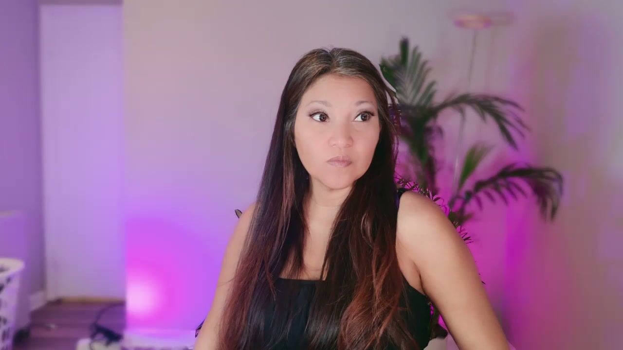 Divinelynn xxx chat 28 April 2026