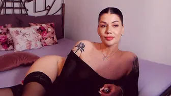 yvonneeverlee recorded nude video 943209