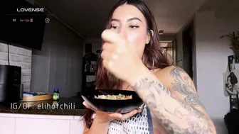 elihotchili feet video chat porn