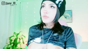 Cuteezoe chat cam sex 01-May-26
