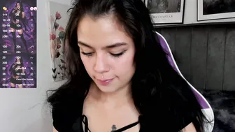 Kikii_1 nude chat 05/02/2026