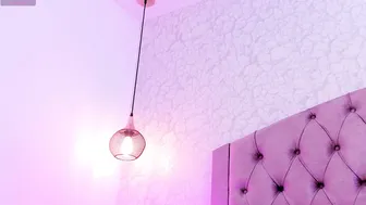 saraa_joness_ smalltits - 03 May 2026
