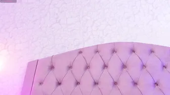 saraa_joness_ smalltits - 03 May 2026