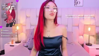 Skinnyfoxyy skinny cam girl chat