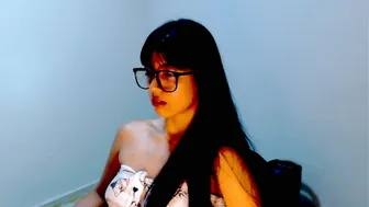 meg4nmiau webcam 03-May-26