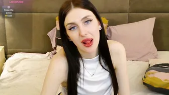 selin_mur 03 May 2026 teen