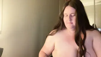Xopeachybaby cam sex chat - 03 May 2026