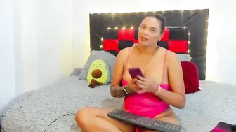 camila_valenciia_ boobs cam chat