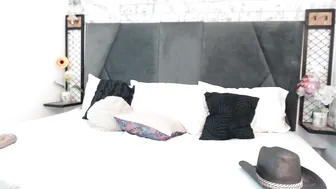 Milaaadams 10-Jul-2025 horny amateur