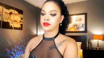 urmajestytyra cam porn (05-04-2026)