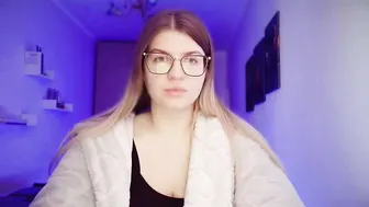 crystalblush01 porn cam video (05-04-2026)