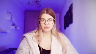 crystalblush01 porn cam video (05-04-2026)