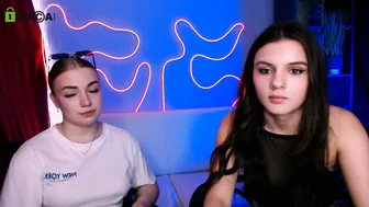 Lisa_dark_ 18 nude cam video