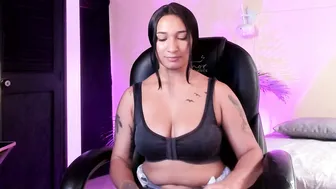 _dulce_bella porn sex chat - (05-04-2026)