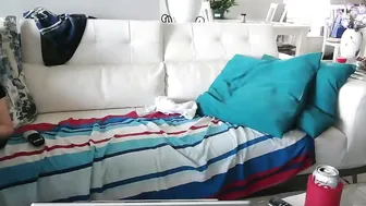 Smallpenisbigtongue porn sex chat (05-04-2026)