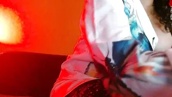 delphine_x nude cam 05-May-2026