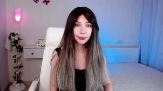 wendifoster porn sex chat 05/05/2026