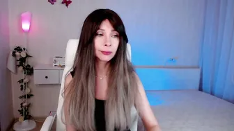 wendifoster porn sex chat 05/05/2026