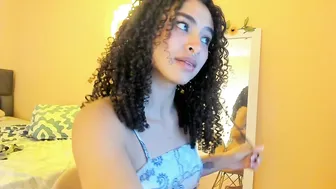 keniia_riizz slut cam girl chat