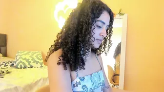 keniia_riizz slut cam girl chat