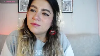Sweet_bella_valery_ amateur cam (05/05/2026)
