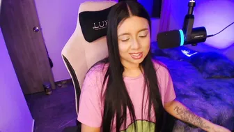 geminis11 sex chat cam (05/05/2026)