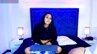 serena_and_zoe nude cam video (05-05-2026)