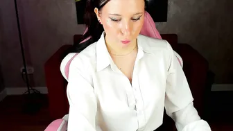 julia_shyy cam porn 05-May-2026