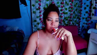 angelacoffee brunette video cam