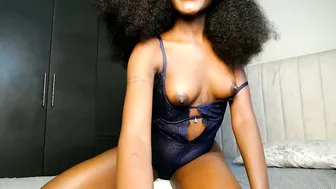 love_miah xxx video 05-May-26