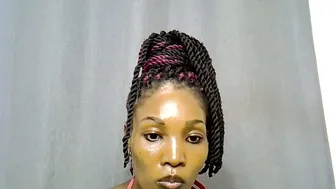Naughtyy4u chat sex cam (05-05-2026)
