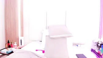 Sunnywhitee petite - 06-May-2026