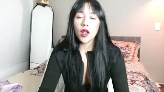Juli_love11 naked nude video chat