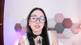 Emilyywatson shaved porn cam chat