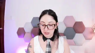 Emilyywatson shaved porn cam chat