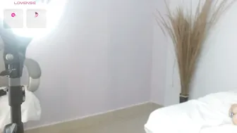 kimara_lion porn chat video 06-May-2026