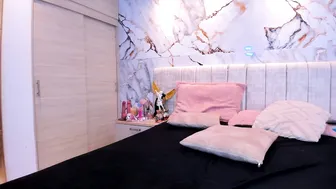 kiana_cream cam video 06 May 2026