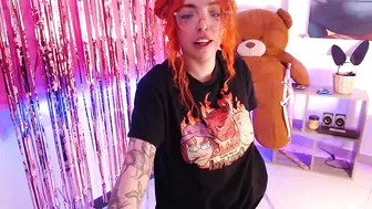 Redgirrl_77 chat cam sex (05-06-2026)