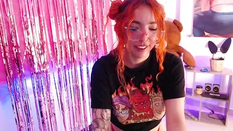 Redgirrl_77 chat cam sex (05-06-2026)