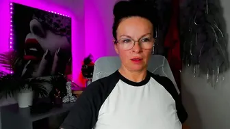 Helen_79 lovense amateur live cam video