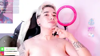 Axel_rouse1 webcam video video cam porn