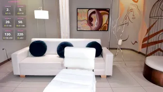 niaholland video 05/07/2026