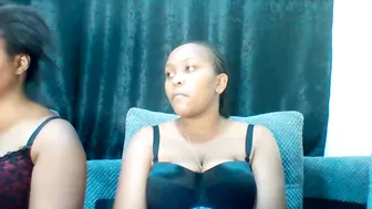pretty_dee1 bigboobs cam porn