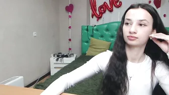 Jessicabreez nude cam show