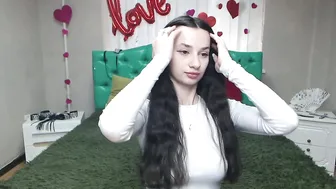 Jessicabreez nude cam show