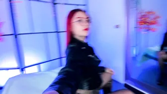 zara_rouxx nude cam video - 07-May-2026
