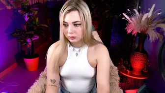 hyileyclark live webcam show (05/07/2026)