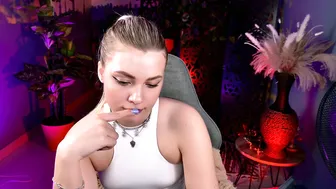 hyileyclark smoke webcam chat